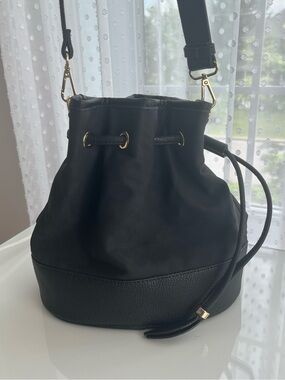 Stila Black Drawstring Bucket Crossbody Bag
